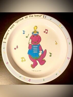 Vintage 1992 Barney Plate – “Strike Up The Band” Selandia Child’s Plate